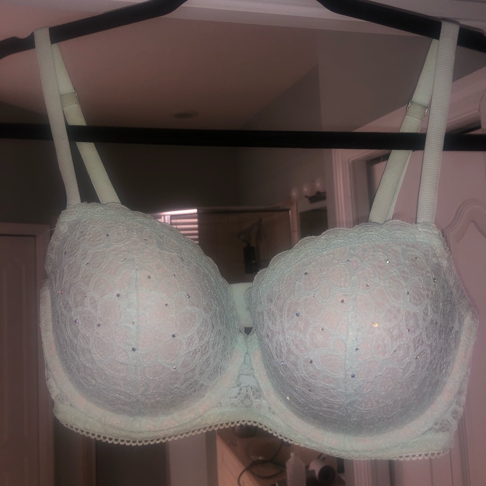 Victoria Secret Bra